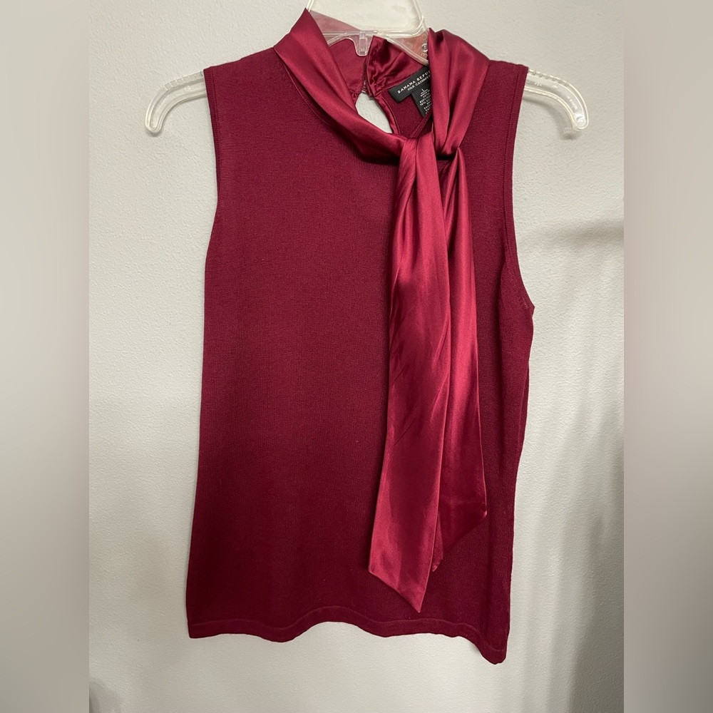Banana Republic Burgundy Silk / Cashmere Sleeveless Blouse with Scarf